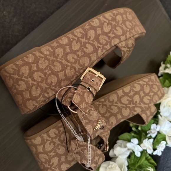 Guess Guess - Picture 8 of 9